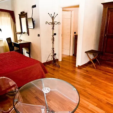 Hotel Regina-2